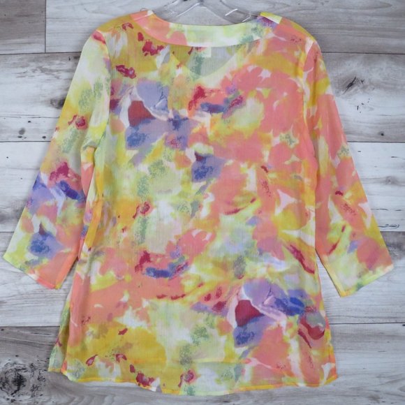 Tantrums* Women's 3/4 Sleeve V-Neck Curved Split End Hem Sheer Blouse~Size Small - Picture 2 of 10